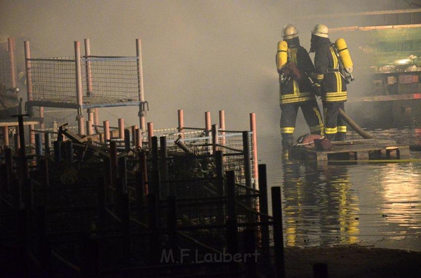 Feuer Lagerhalle Troisdorf Friedrich Wilhelm Huette P42.jpg